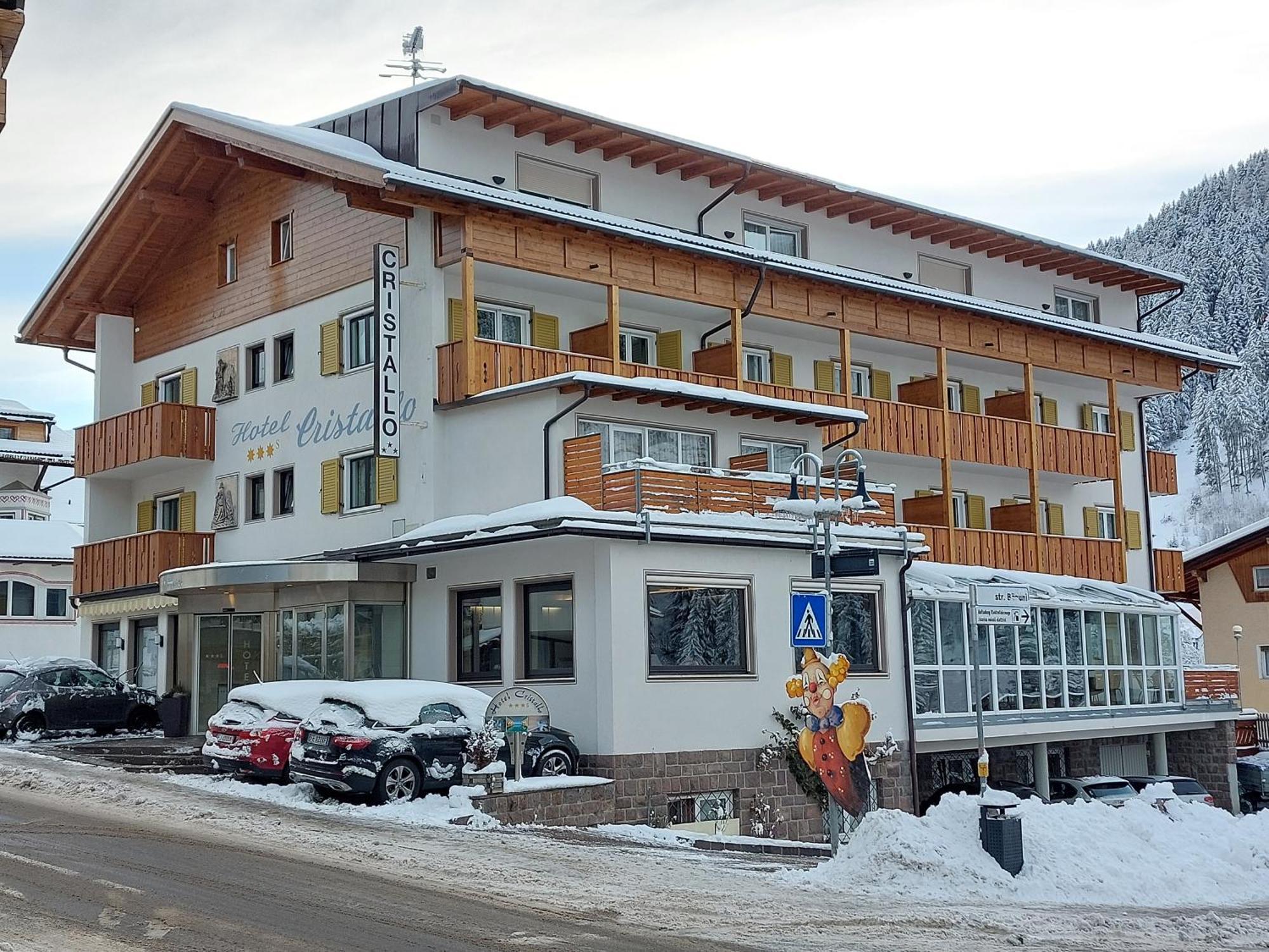 Hotel Cristallo Santa Cristina Val Gardena Экстерьер фото